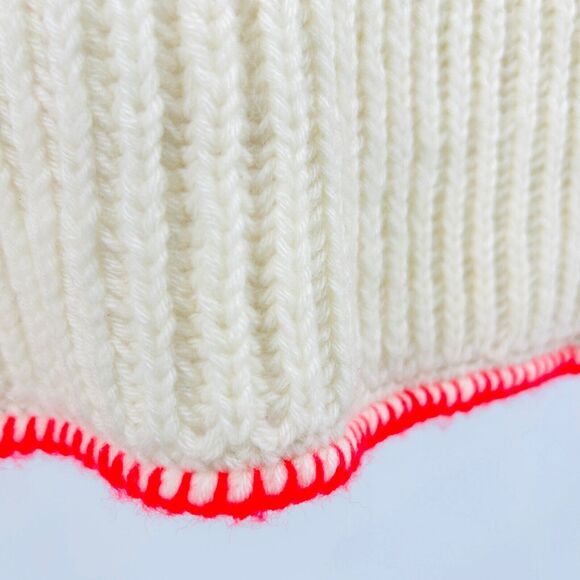 Handmade Girls Kids White Sweater Knit Cape with Neon Red Trim Size 6 / 8 - Picture 6 of 6